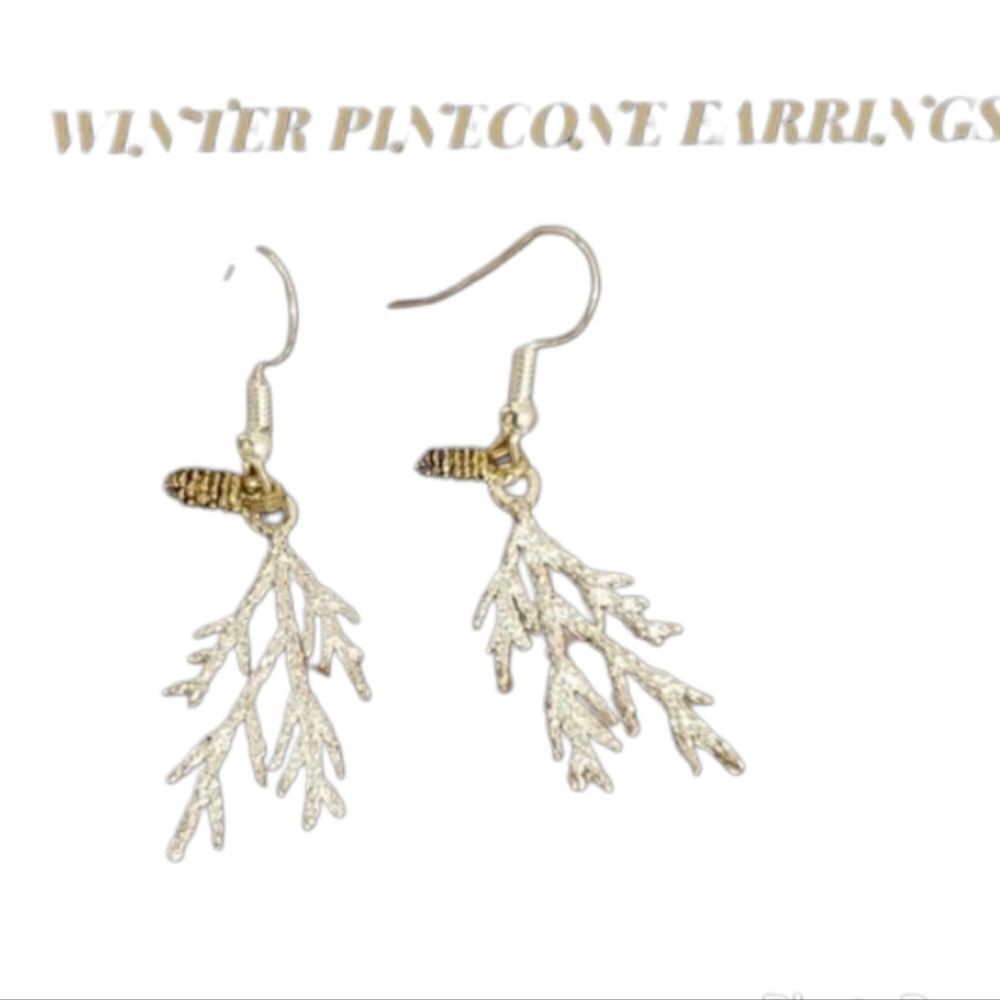 Pinecone Branch Earrings Nature Lovers Fall Winter | NWT